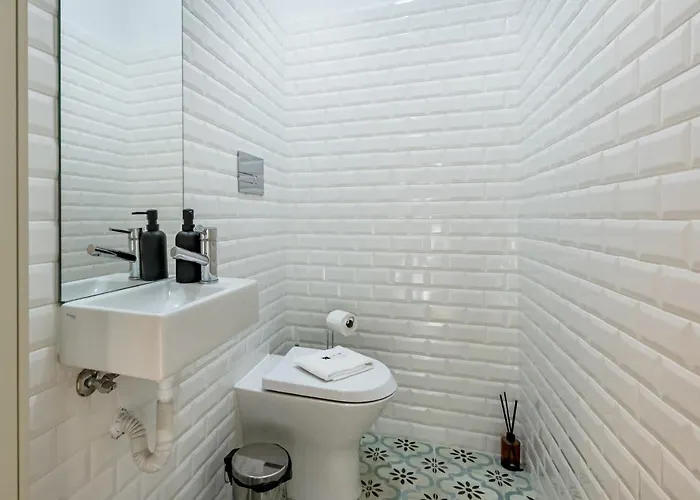 Nomad's Family - Local * Porto