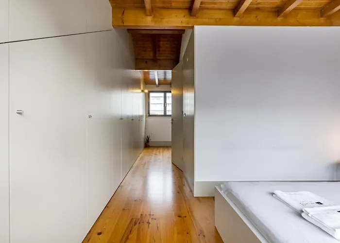 Nomad's Family - Local Porto